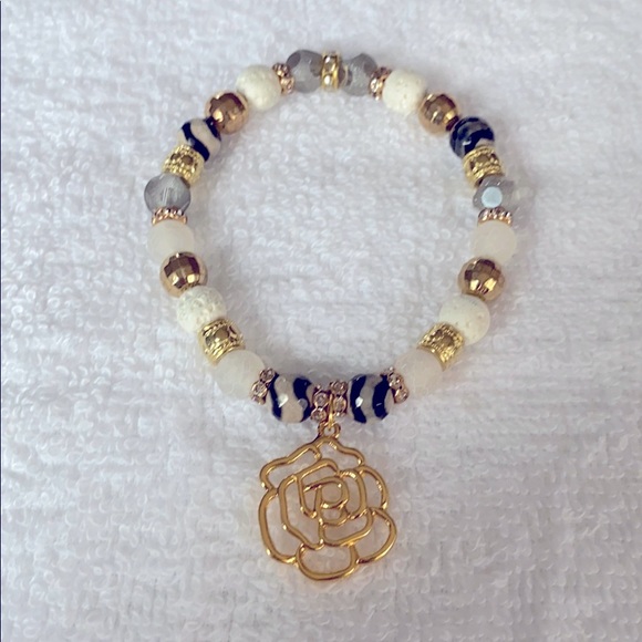 handmade Jewelry - Camellia 🌸 Bracelet